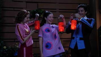 Les lanternes et la planète Kloup