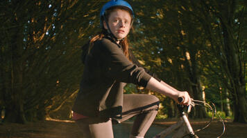 Quelqu'un qui en vaut la peine