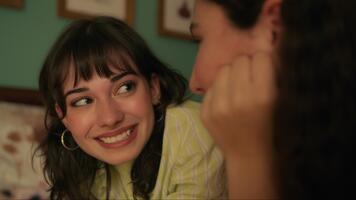 Dis-moi où tu es et je te dirai qui tu es!