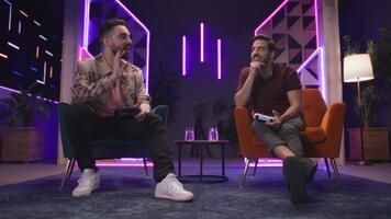 Returnal et Tricky Towers avec Yannick De Martino