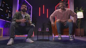 Another Crab's Treasure et Pistol Whip avec Mathieu Pellerin