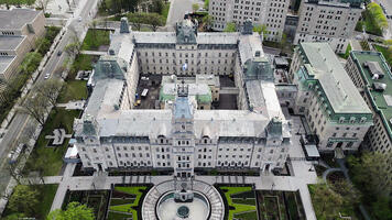 Les coulisses de l'Assemblée nationale