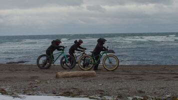 Les 6 finalistes se surpassent dans la neige et le vent du parc Forillon